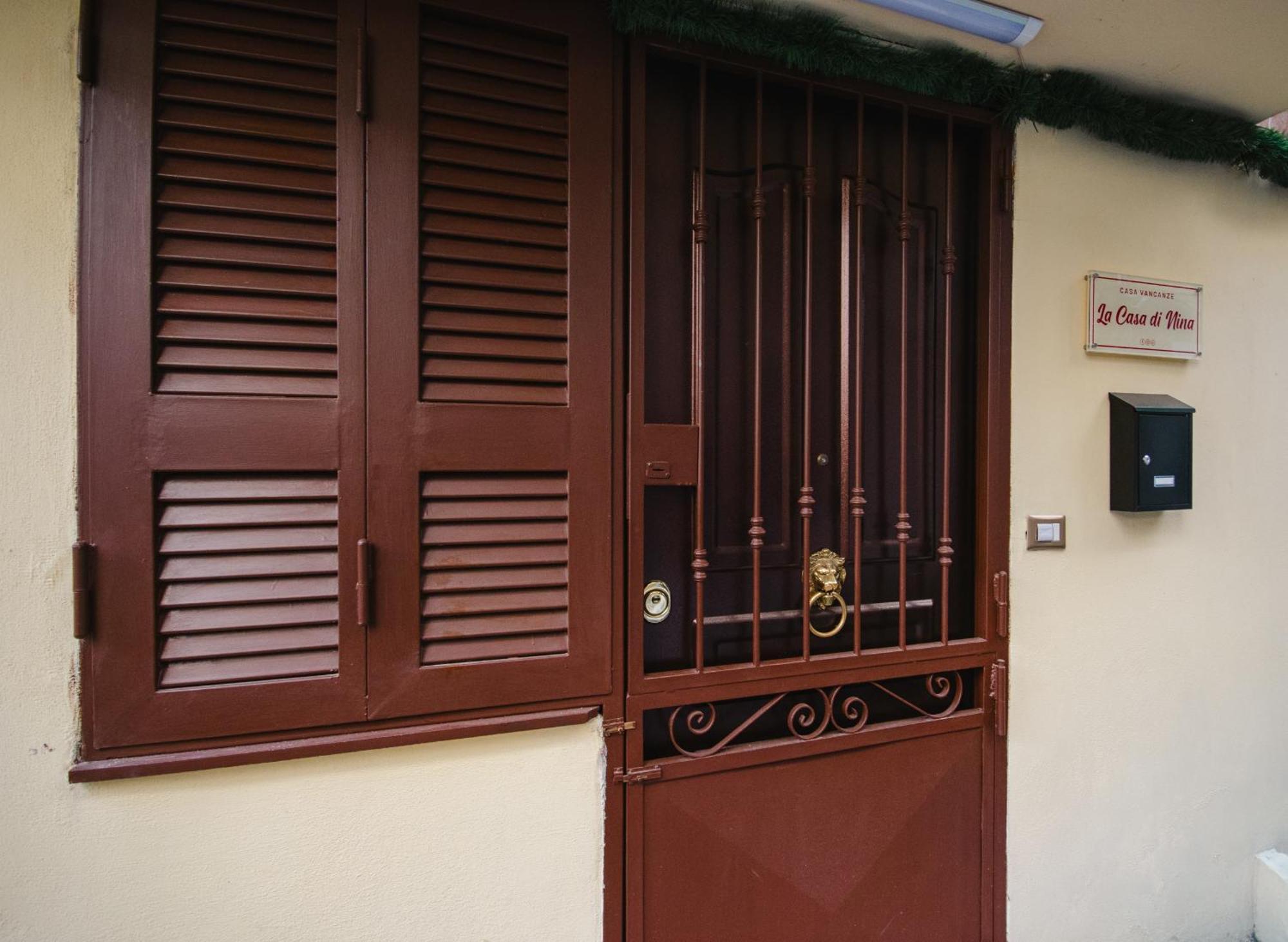 Villa La Casa Di Nina Neapel Exterior foto